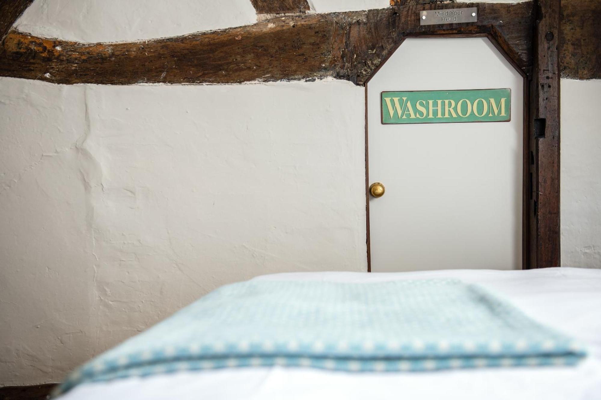 Rhubarb At Drapers Hall Bed & Breakfast Shrewsbury